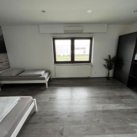 Messewohnung/Ferienwohnung Koln Bagian luar foto