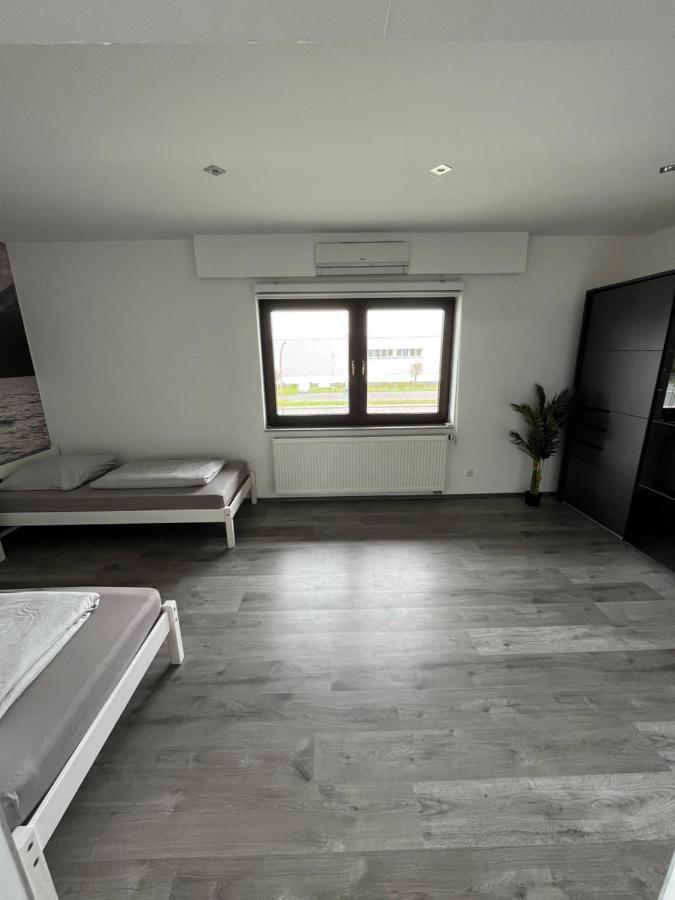 Messewohnung/Ferienwohnung Koln Bagian luar foto